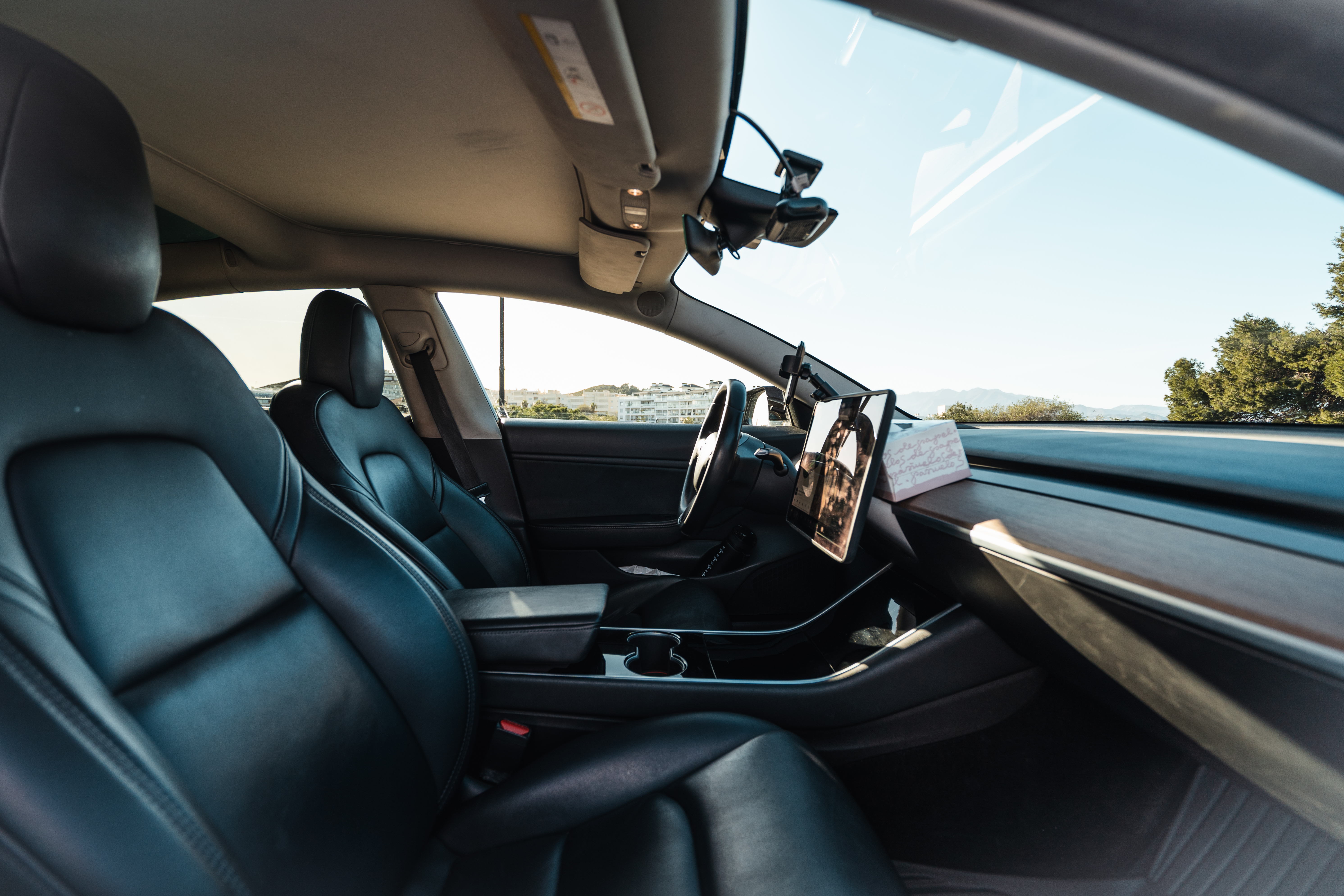 Tesla pantalla 15 pulgadas